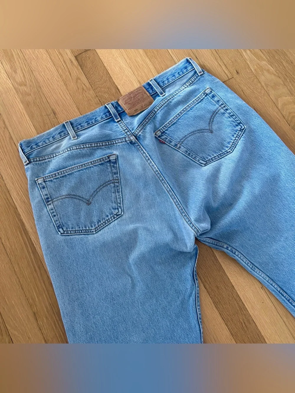 Vintage 90s Levis 501 Jeans Mens 40x30 Made in USA Faded Blue Button Fly 544
